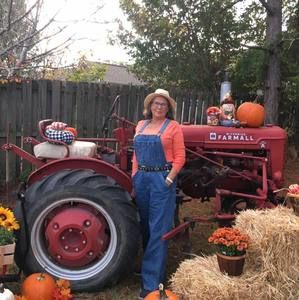 Meet your Posher, Kay